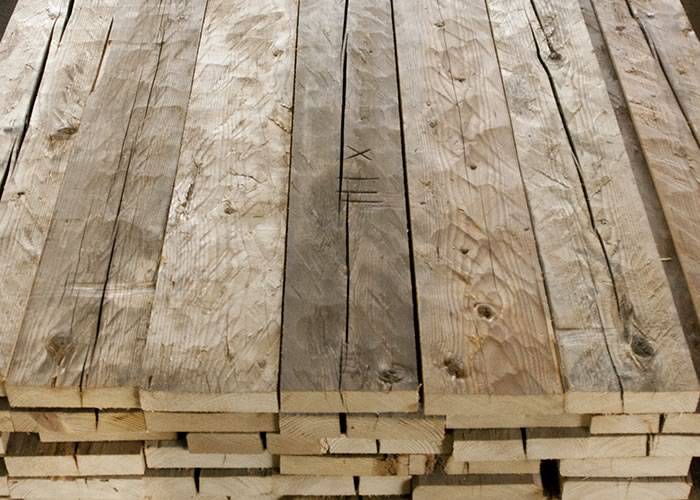 Vente de vieilles planches en bois - vente en gros de vieilles planches en  bois