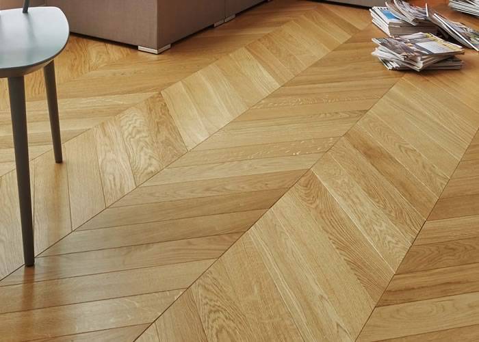 Parquet massif Chêne Rustique Point Hongrie - 23 x 90 x 500/600 mm - brut