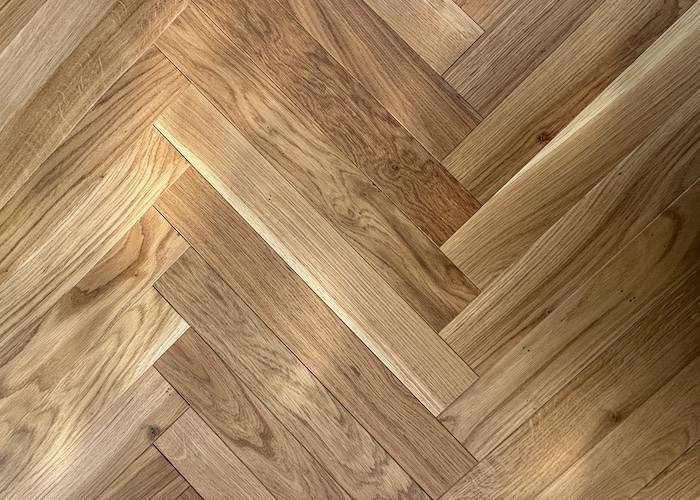 Parquet contrecollé Chêne Nature - 10 x 70 x 490 mm - verni ou huilé